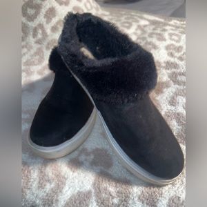 Size 10 Esprit slip on